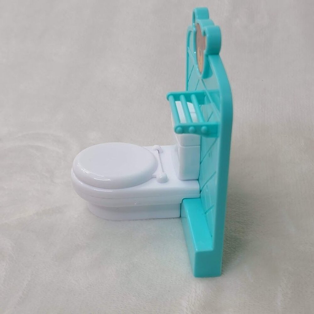 Pretty Dollhouse Luxury Villa Bathroom Toilet Set Aqua Wall Panel Bear Theme - Picture 6 of 8